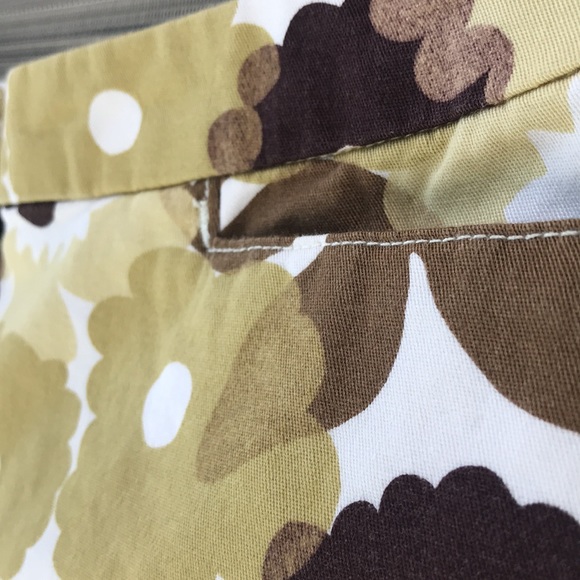 🎯Ann Taylor Loft Stretch Capris Cropped Pants Size 6P - Picture 3 of 8